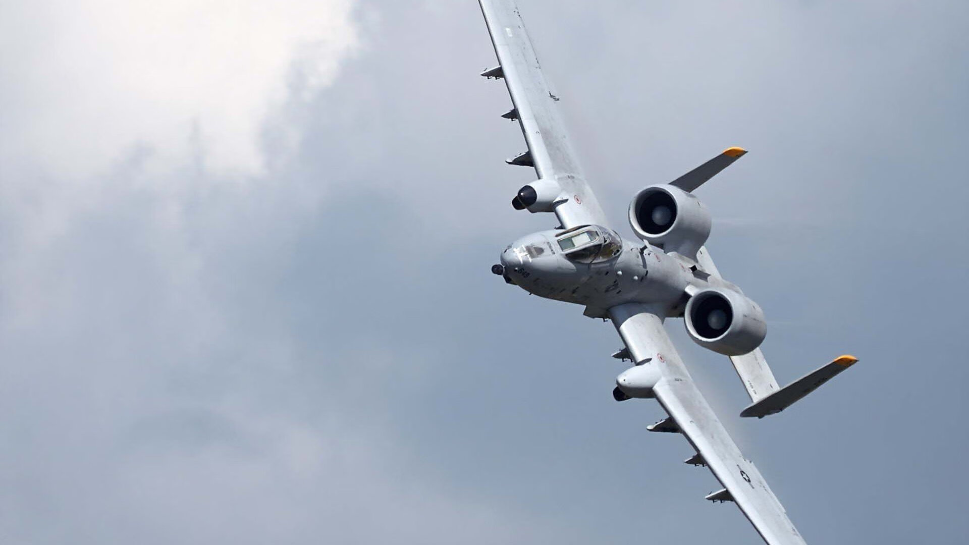 开云体育足球-女子篮球专注快攻体系构建增加比赛节奏感,女子篮球战术配合