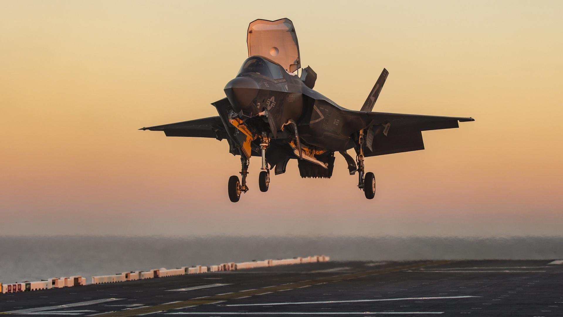 开运体育电脑版-林丹谈新手训练要从控球节奏入门,林丹击球动作