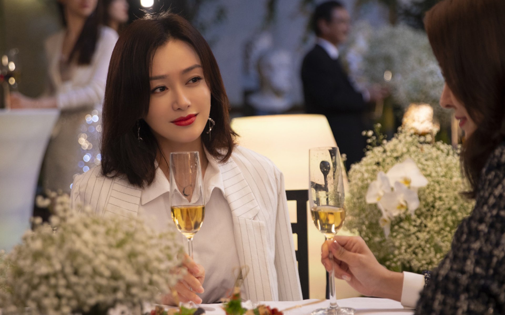 开云体育入口-法国橄榄球在欧洲赛场上崭露头角,继续书写辉煌,法国橄榄球年历